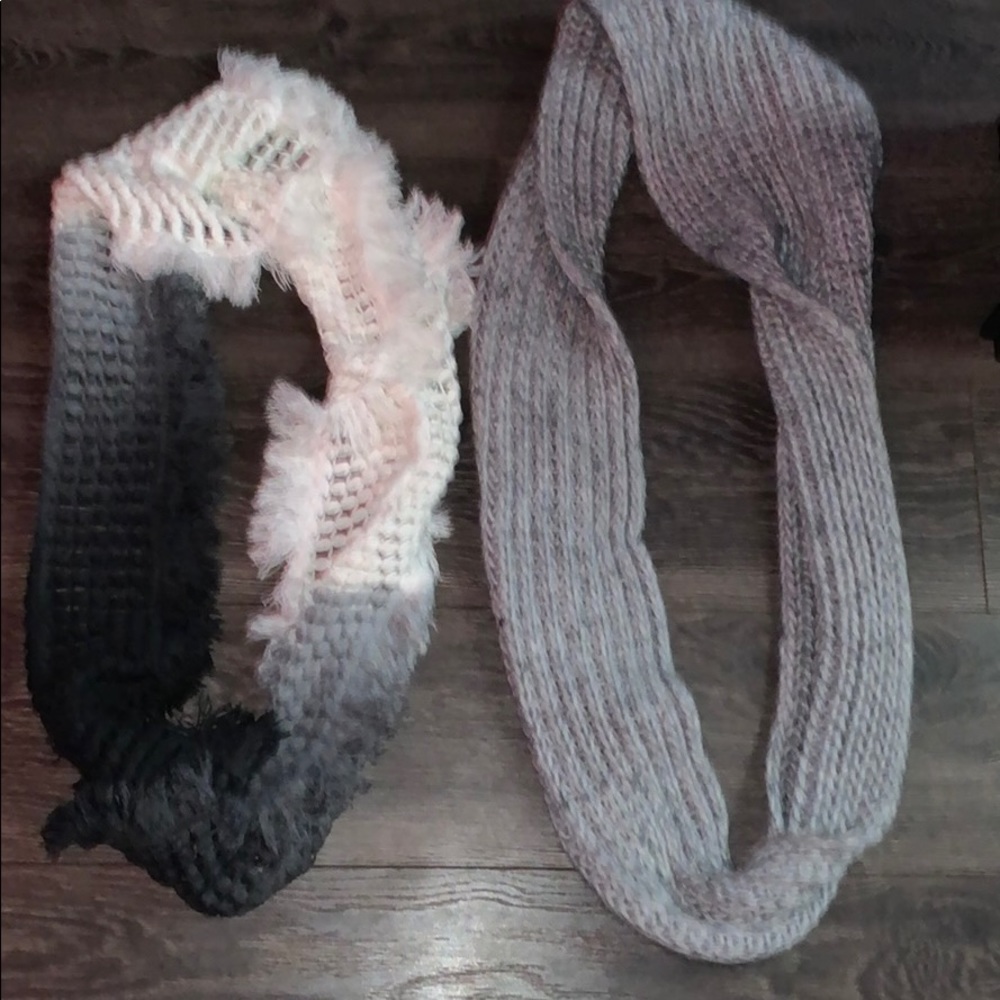 scarfs